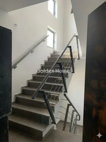 Independent Building 900m<sup>2</sup> for rent photo 6