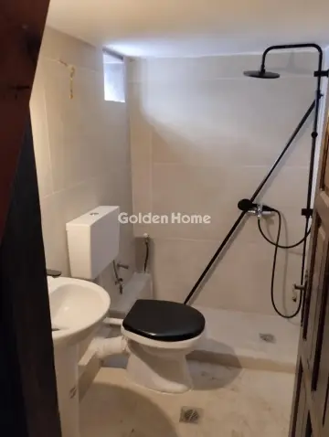 House 170m<sup>2</sup> for rent photo 5315081