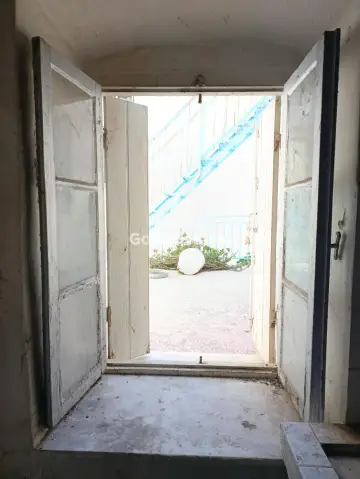 Κτίριο 180τ.μ. προς πώληση φωτογραφία 18