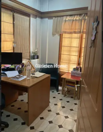 Building 420m<sup>2</sup> for rent photo 4