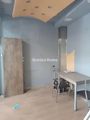 Store 12m<sup>2</sup> for sale photo 5304188