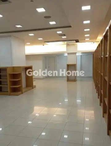 店铺 260m<sup>2</sup> for rent photo 2