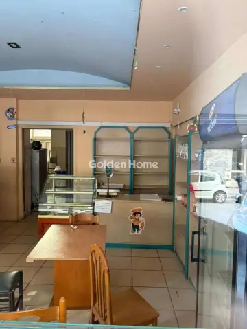 Store 267m<sup>2</sup> for rent photo 1