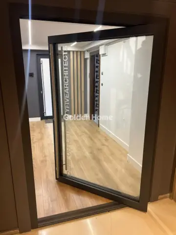 Office 100m<sup>2</sup> for rent photo 3