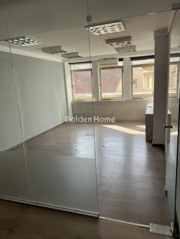 Office 100m<sup>2</sup> for rent photo 10