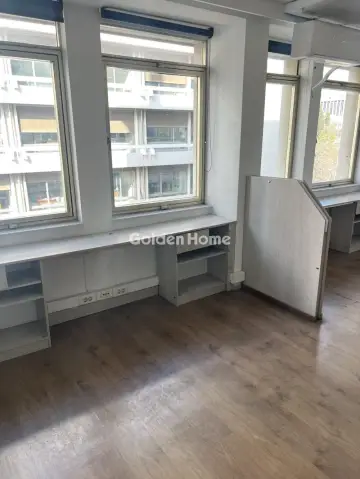 Office 100m<sup>2</sup> for rent photo 21