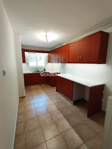 Floor Apartment 150m<sup>2</sup> for rent photo 7