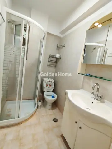 Floor Apartment 150m<sup>2</sup> for rent photo 11