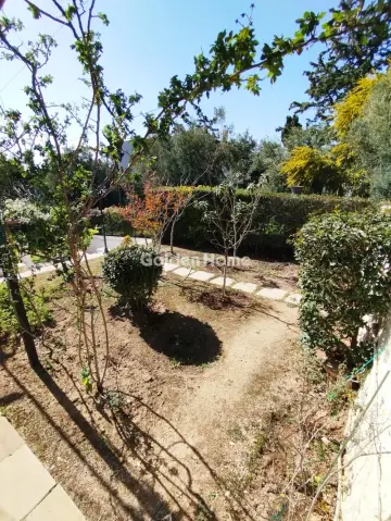 Floor Apartment 150m<sup>2</sup> for rent photo 15