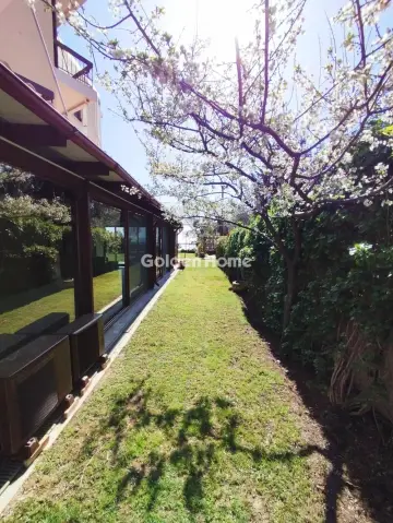 Floor Apartment 150m<sup>2</sup> for rent photo 16