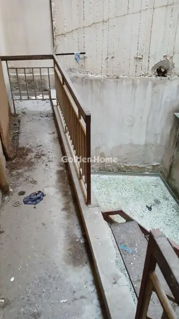 Store 140m<sup>2</sup> for sale photo 17