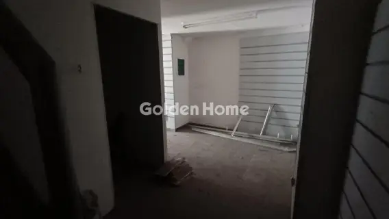 Store 121m<sup>2</sup> for rent photo 8