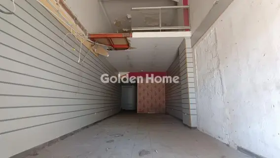 Store 121m<sup>2</sup> for rent photo 3