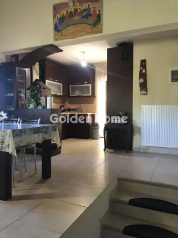 Μονοκατοικία 213τ.μ. προς πώληση φωτογραφία 3