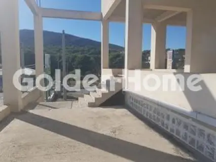 Independent Building 980m<sup>2</sup> for sale photo 1