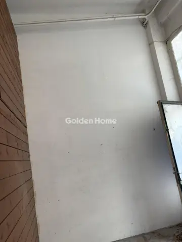 Store 40m<sup>2</sup> for rent photo 2