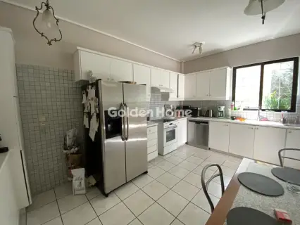 Independent Maisonette 207m<sup>2</sup> for sale photo 5313554