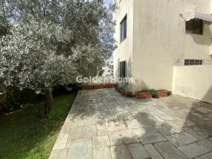 Independent Maisonette 207m<sup>2</sup> for sale photo 5313557