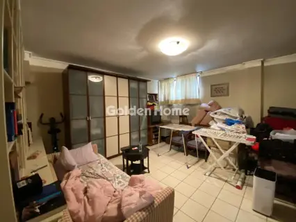 Independent Maisonette 207m<sup>2</sup> for sale photo 5313572