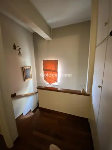 Independent Maisonette 207m<sup>2</sup> for sale photo 5313567