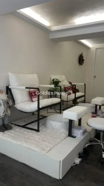 Selling a Business 62m<sup>2</sup> for sale photo 2