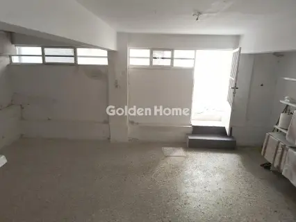 Store 72m<sup>2</sup> for rent photo 2