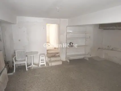 Store 72m<sup>2</sup> for rent photo 6