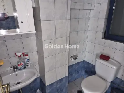 Store 52m<sup>2</sup> for rent photo 4