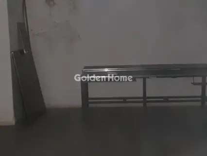 Store 300m<sup>2</sup> for rent photo 9