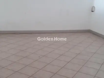 Store 300m<sup>2</sup> for rent photo 5