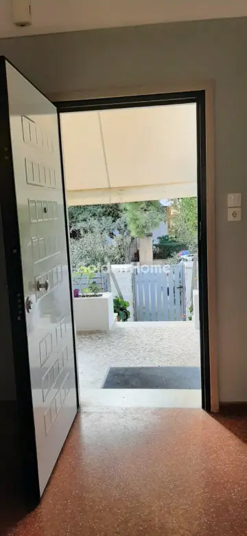 House 100m<sup>2</sup> for rent photo 1