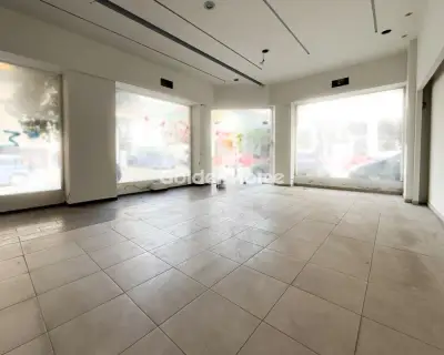 店铺 96m<sup>2</sup> for rent photo 3