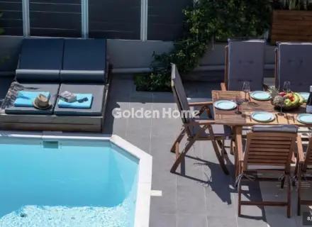 Independent Maisonette 210m<sup>2</sup> for sale photo 16