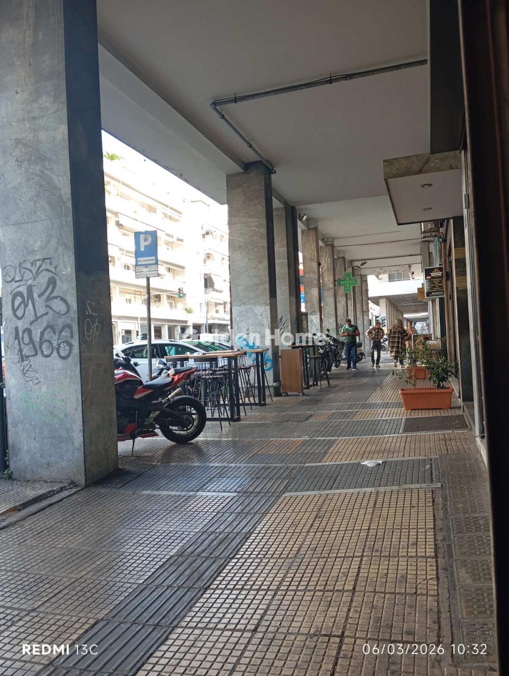 Store 207m<sup>2</sup> for rent display photo