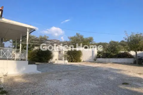 House 124m<sup>2</sup> for rent photo 2