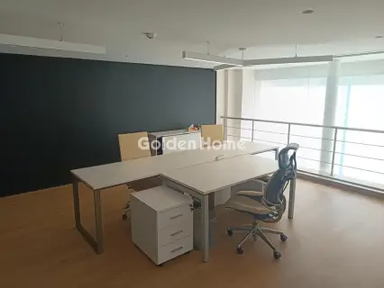 Office 30m<sup>2</sup> for rent photo 1