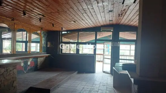 Store 80m<sup>2</sup> for rent photo 1