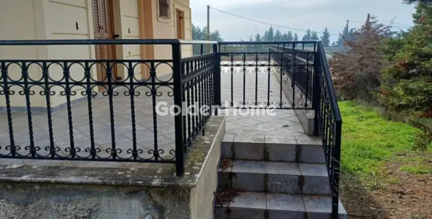 House 300m<sup>2</sup> for sale photo 11