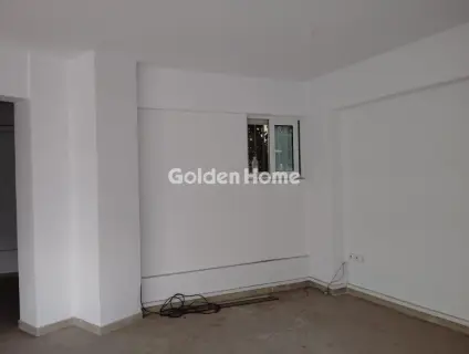 Store 50m<sup>2</sup> for rent photo 8