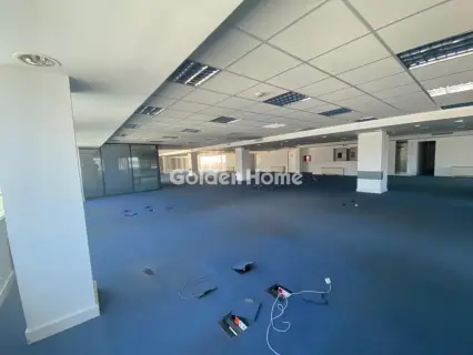 Office 750m<sup>2</sup> for rent photo 5326285