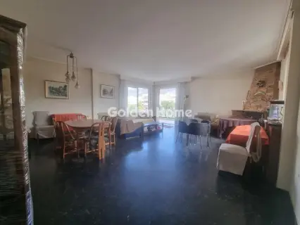 Οροφοδιαμέρισμα 181τ.μ. προς πώληση φωτογραφία 2