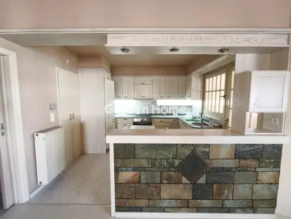 Floor Apartment 111m<sup>2</sup> for rent photo 2