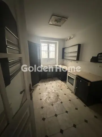 Independent Building 660m<sup>2</sup> for rent photo 18