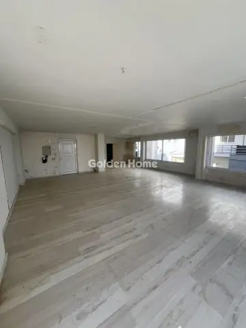 Office 110m<sup>2</sup> for rent photo 4