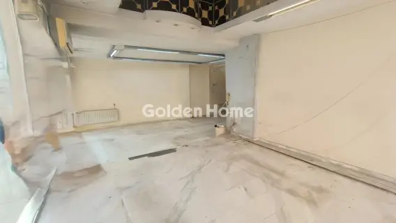 Independent Building 218m<sup>2</sup> for rent photo 3