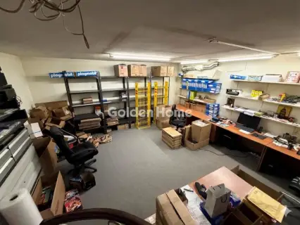 Store 115m<sup>2</sup> for rent photo 4