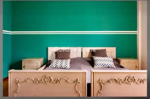 Floor Apartment 185m<sup>2</sup> for rent photo 11