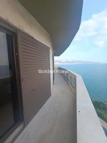 Floor Maisonette 128m<sup>2</sup> for rent photo 1