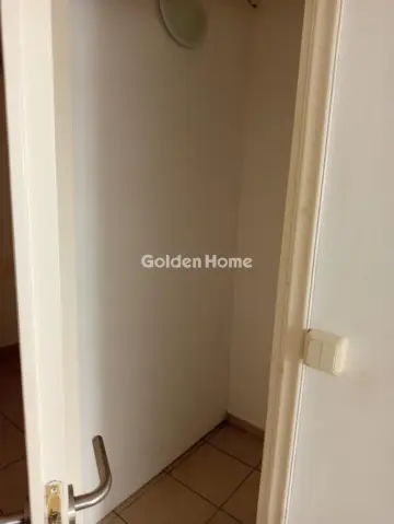 Store 100m<sup>2</sup> for rent photo 5325454