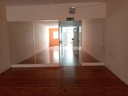 Store 100m<sup>2</sup> for rent photo 5325451